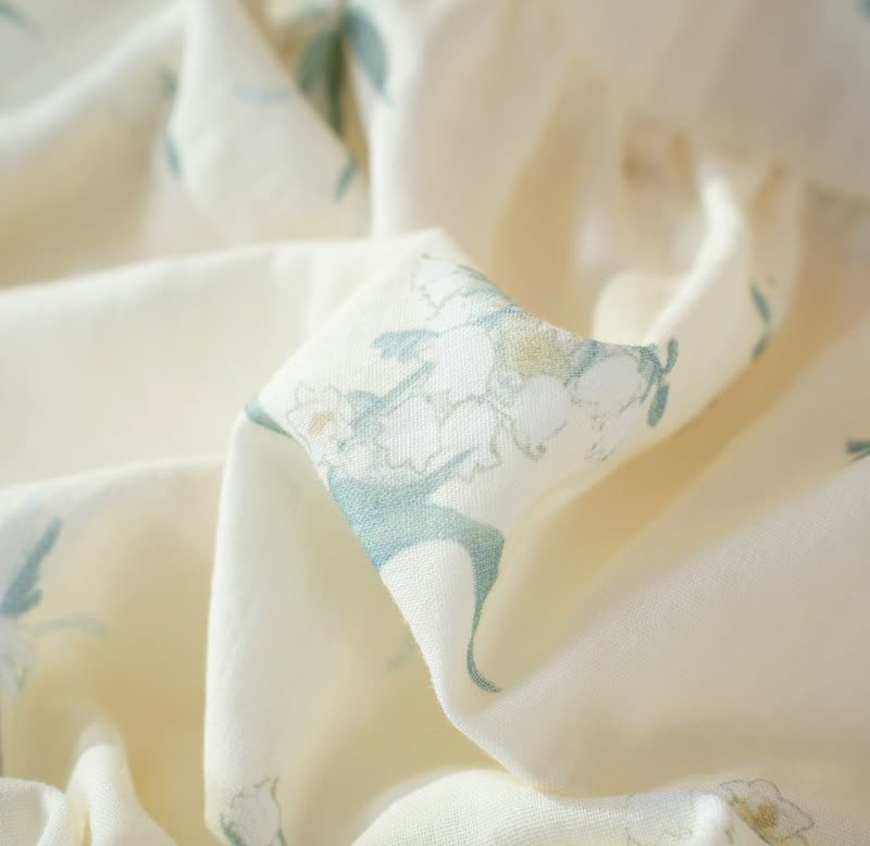 Ensemble pyjama en gaze de coton à motif de campanules - image 10