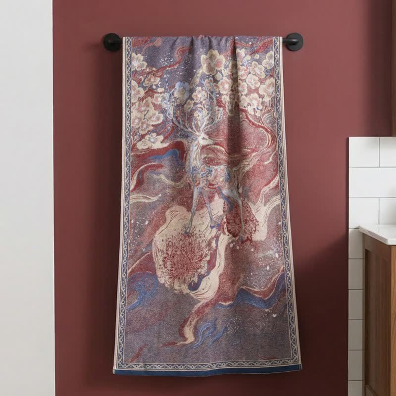 Serviette de bain onirique en gaze de coton à motif de cerfs et de fleurs - image 4