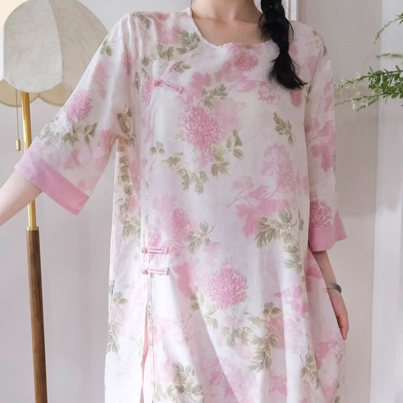 Ensemble de vêtements d'intérieur élégant de style oriental avec un motif de chrysanthème - image 3
