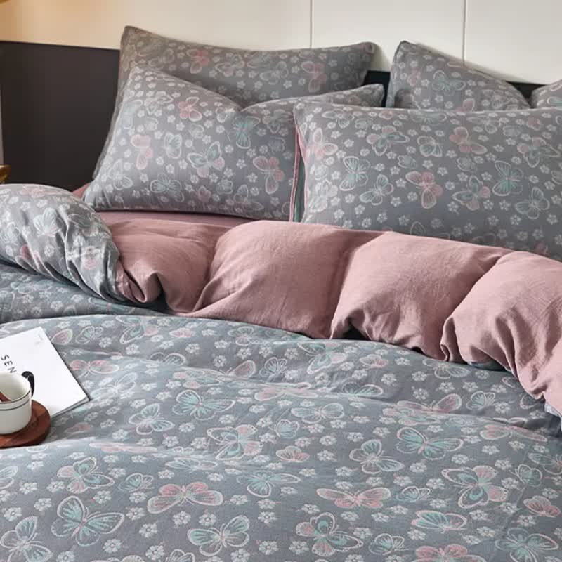 Linge de lit en double gaze de coton à motifs papillons et fleurs - image 3