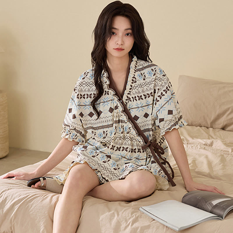 Ensemble pyjama à motifs géométriques et manches à volants fleuris - image 3