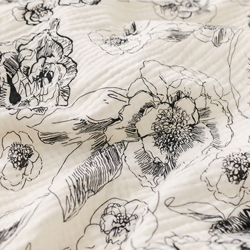 Chemise de nuit en coton ornée de motifs floraux et d'encre artistique. - image 9