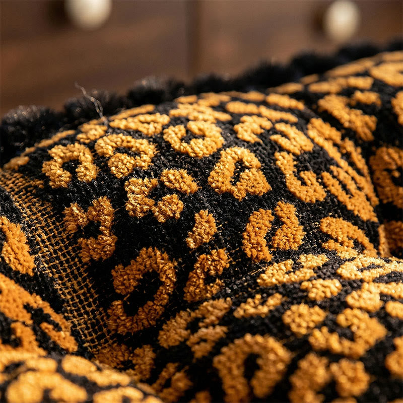 Coussin décoratif carré à imprimé léopard - image 2