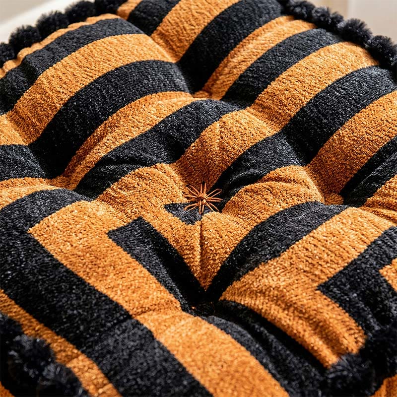Coussin décoratif carré en chenille rayée - image 1
