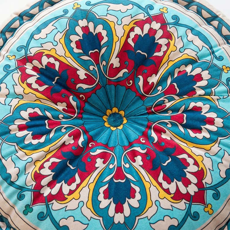 Coussin mandala de style bohème avec motif de lotus des neiges - image 1