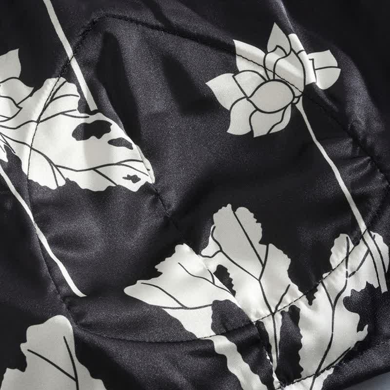 Ensemble pyjama noir avec short à bretelles fines à fleurs - image 12