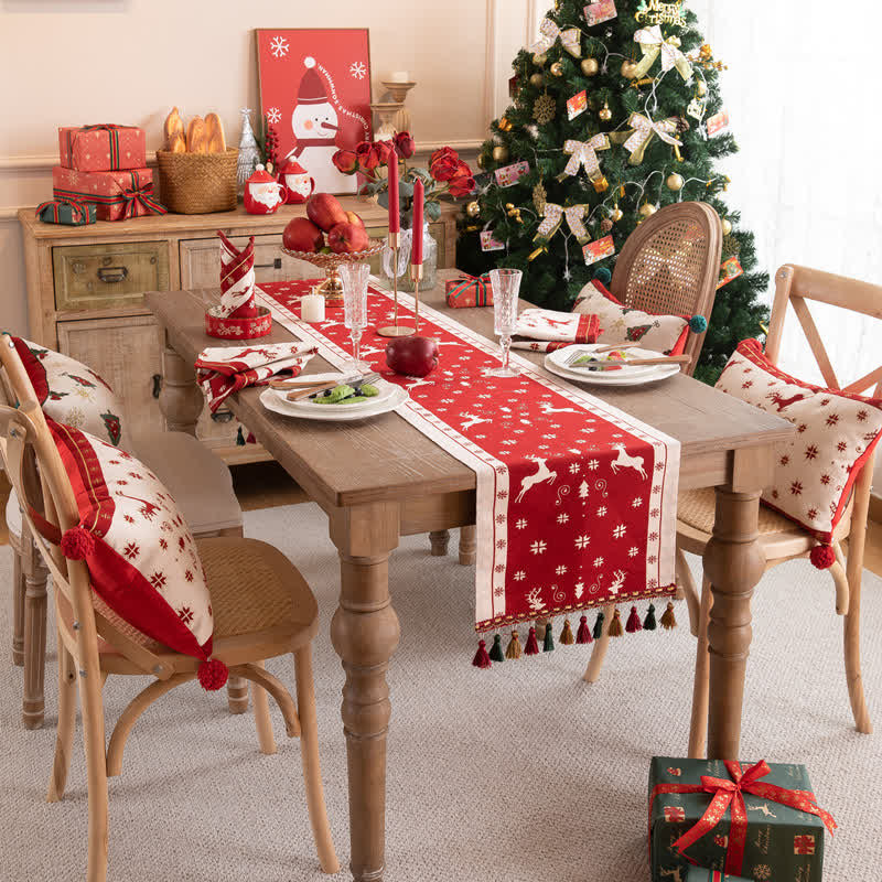 Chemin de table luxueux pour la décoration de Noël