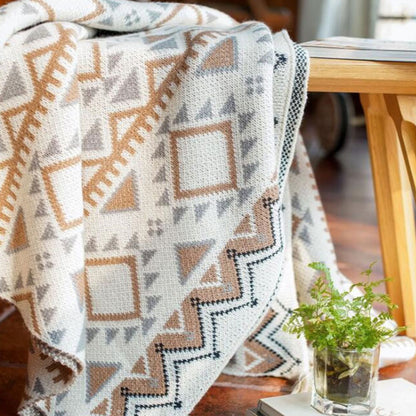 Couverture tricotée douillette Ownkoti avec motif à pompons