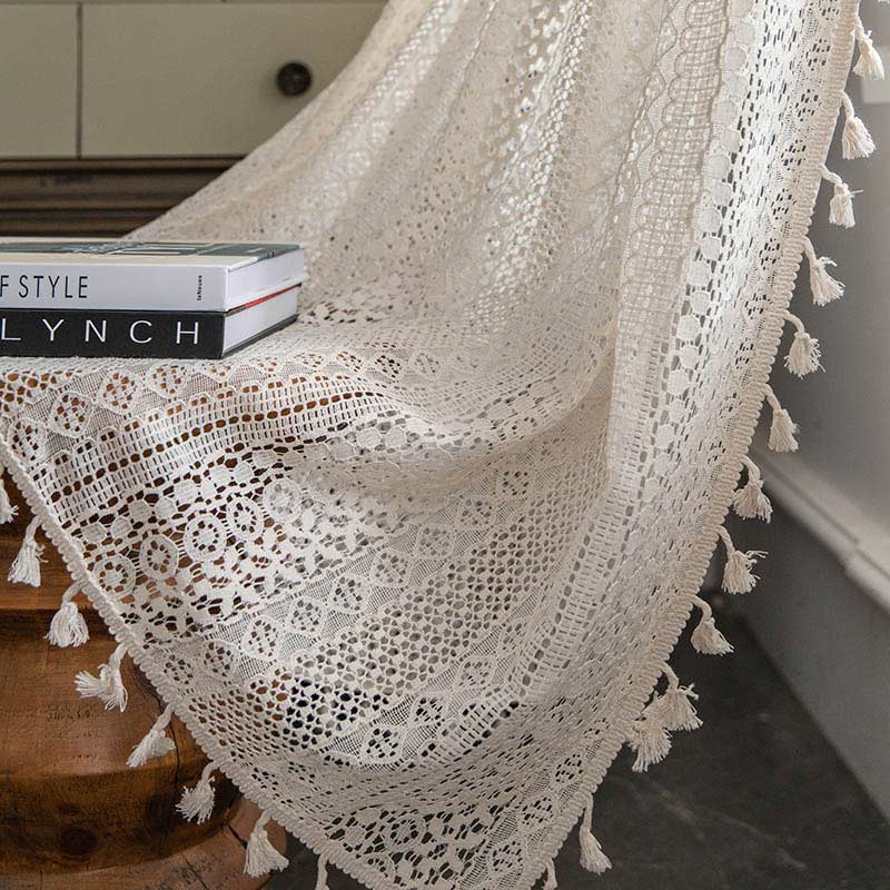 Rideau en coton beige à pompons creux