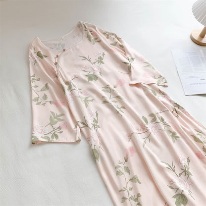 Chemise de nuit douce et respirante à motif floral rose