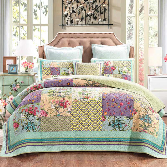 Couette patchwork bohème avec motif floral et taies d'oreiller