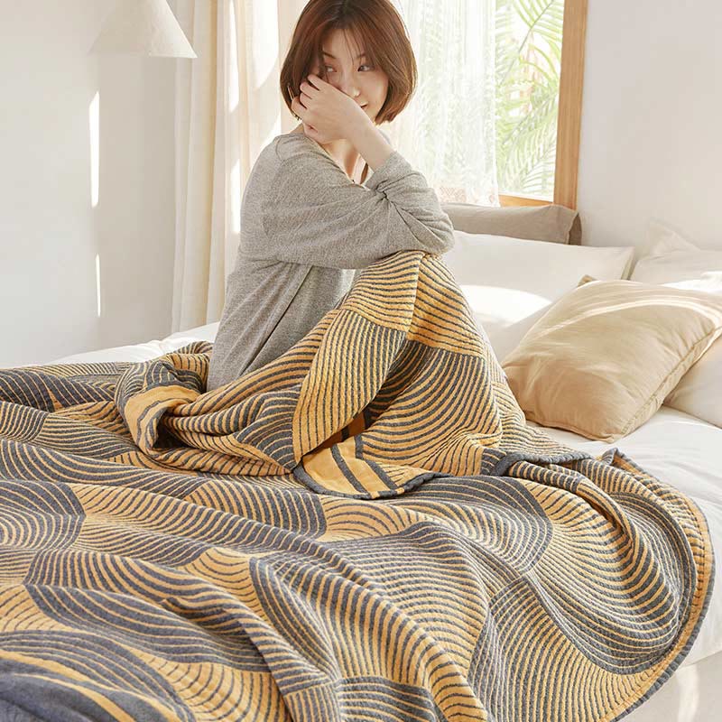 Couette d'été annuelle Ownkoti à quatre couches