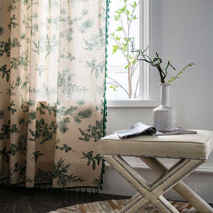 Rideau vert à pompons et motif oiseaux