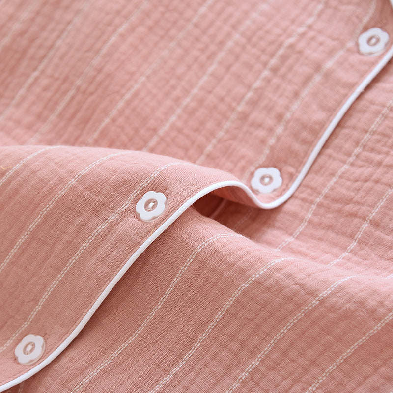 Chemise de nuit unie à rayures et revers