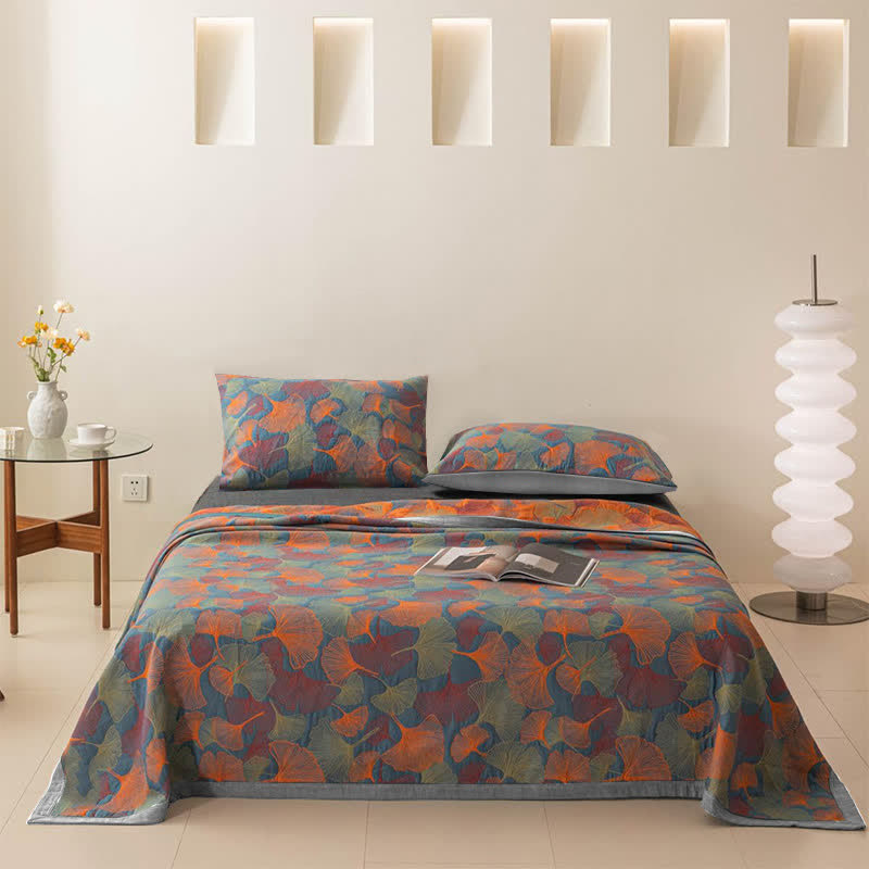 Couette en gaze de coton à trois couches avec feuilles de ginkgo