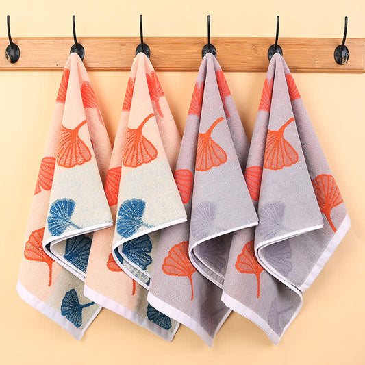 Serviette douce en pur coton avec feuilles de ginkgo