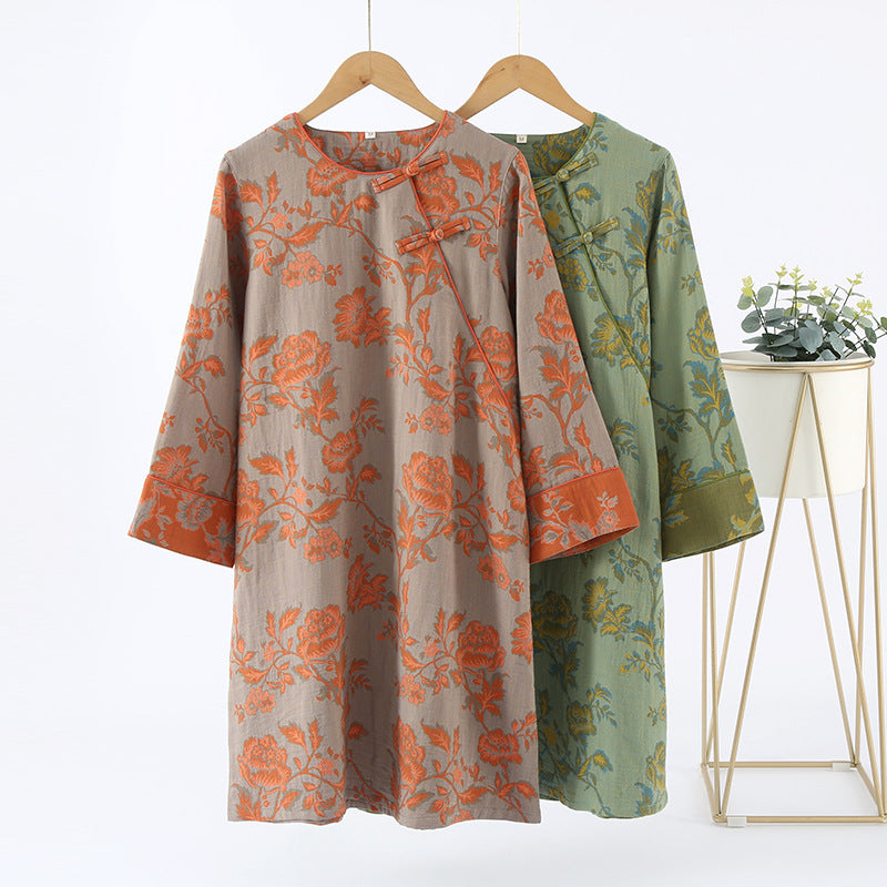 Chemise de nuit en gaze de coton à col rond et motif floral