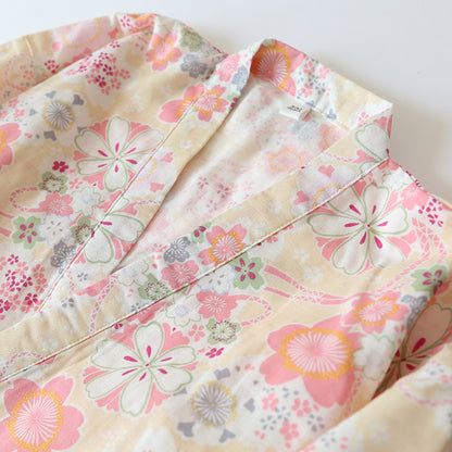 Ensemble de vêtements d'intérieur en gaze de coton avec kimono et imprimé floral