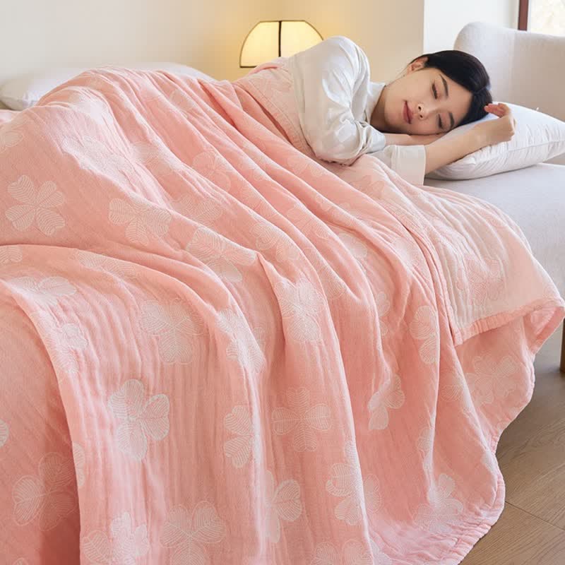 Couette d'été en gaze de coton avec trèfle à quatre feuilles