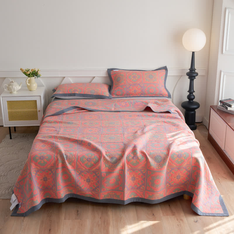 Couette luxueuse en gaze de coton avec motif floral jacquard