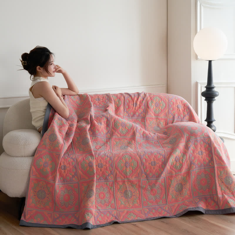 Couette luxueuse en gaze de coton avec motif floral jacquard