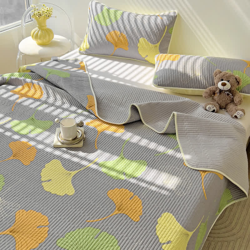 Couette luxueuse et douce en pur coton avec feuille de ginkgo