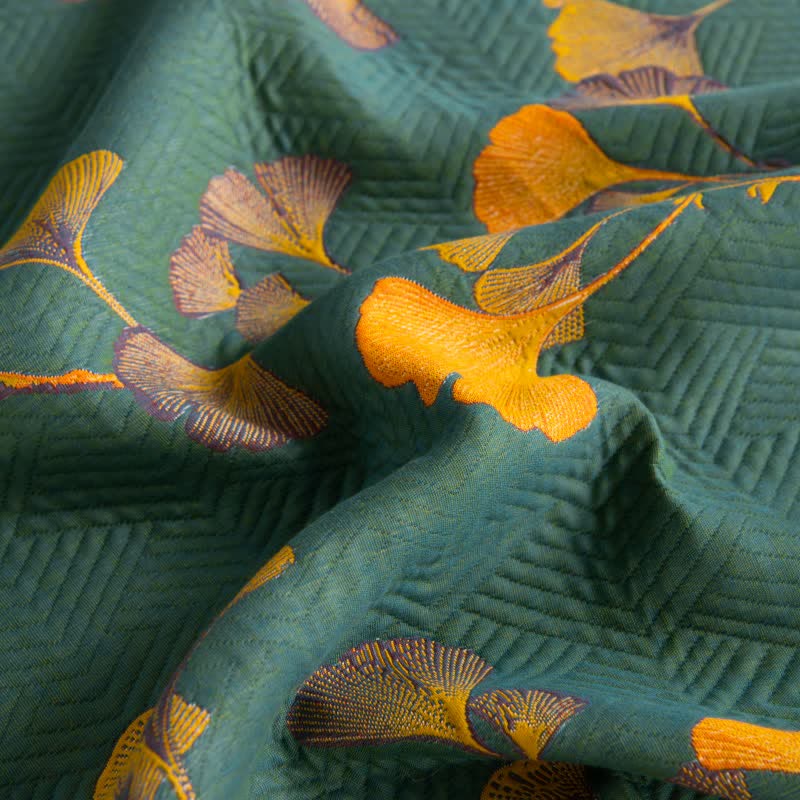 Couette luxueuse en gaze de coton avec feuilles de ginkgo