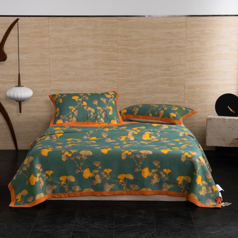 Couette luxueuse en gaze de coton avec feuilles de ginkgo