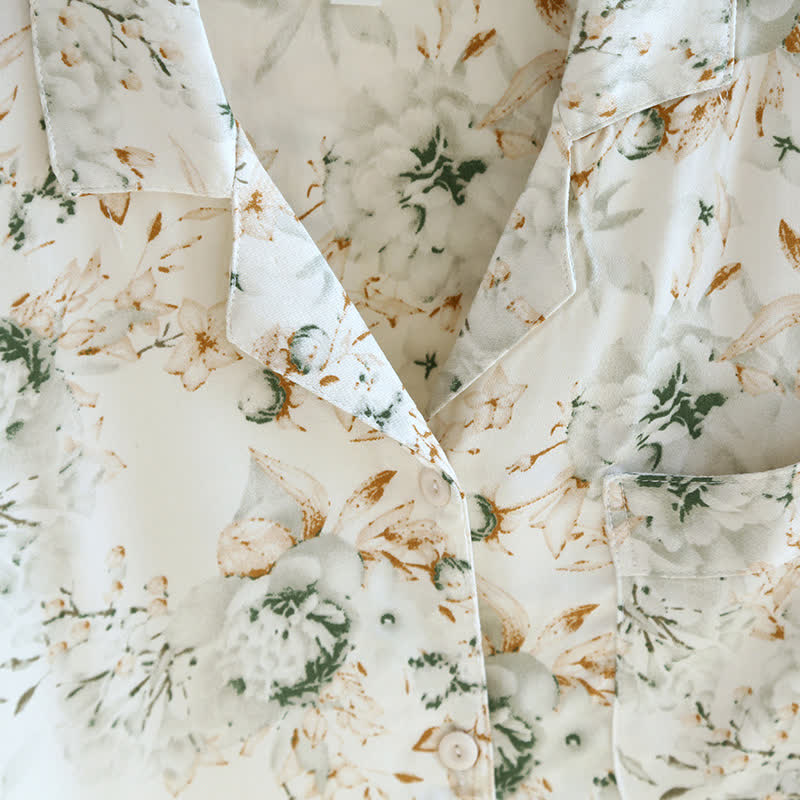 Ensemble de nuit de style campagnard avec revers en satin