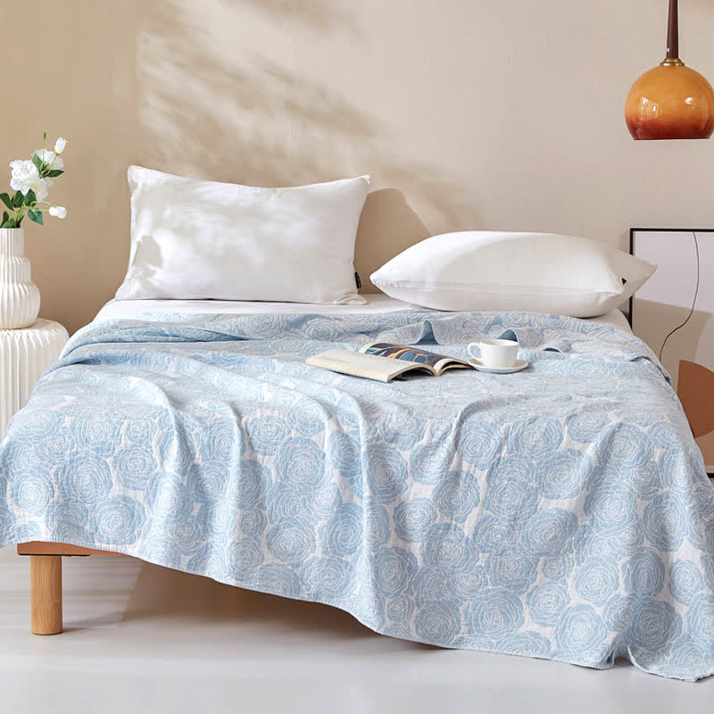 Couverture d'été douce en gaze de coton à motif de roses