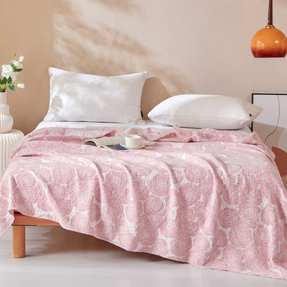 Couverture d'été douce en gaze de coton à motif de roses