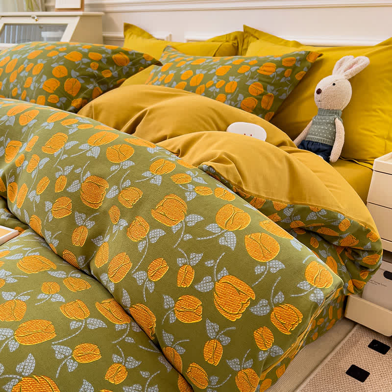 Collection de literie rustique avec des fleurs jaune gingembre