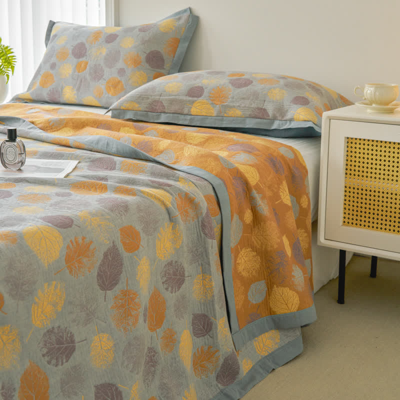 Couette réversible en gaze de coton jacquard à motifs de feuilles