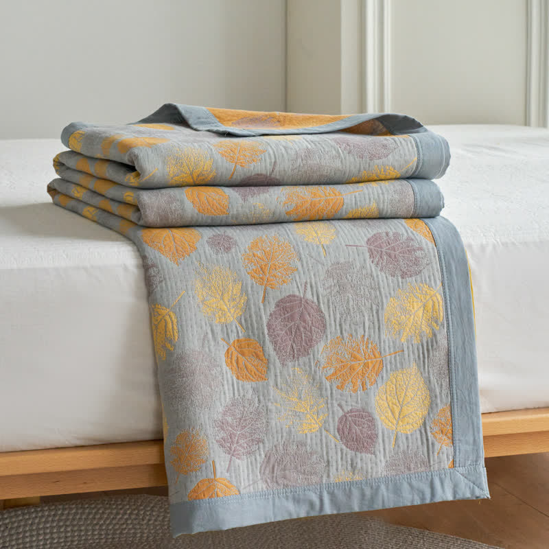 Couette réversible en gaze de coton jacquard à motifs de feuilles