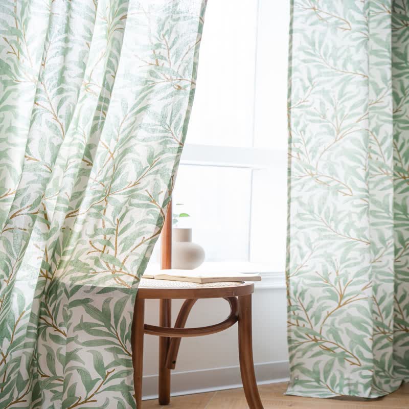 Rideau décoratif avec filtrage de la lumière et feuilles vertes