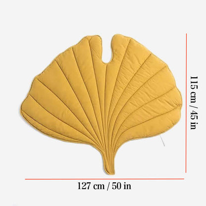 Tapis pour animaux doux et absorbant en forme de feuille créative