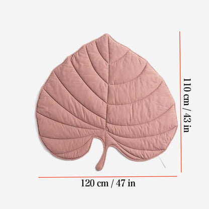 Tapis pour animaux doux et absorbant en forme de feuille créative