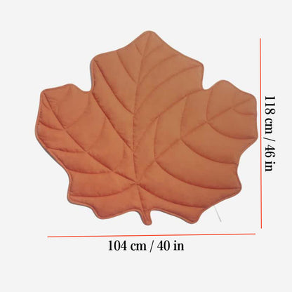 Tapis pour animaux doux et absorbant en forme de feuille créative