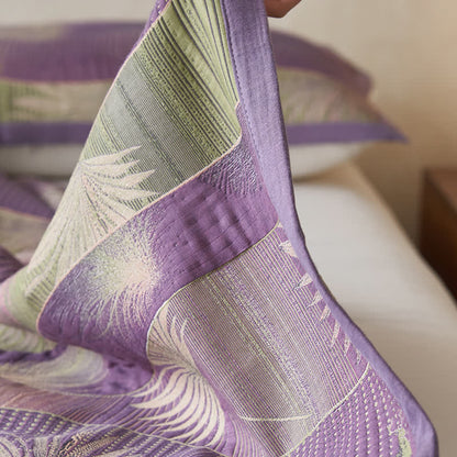 Couette confortable avec gaze double épaisseur et motif de feuilles rétro