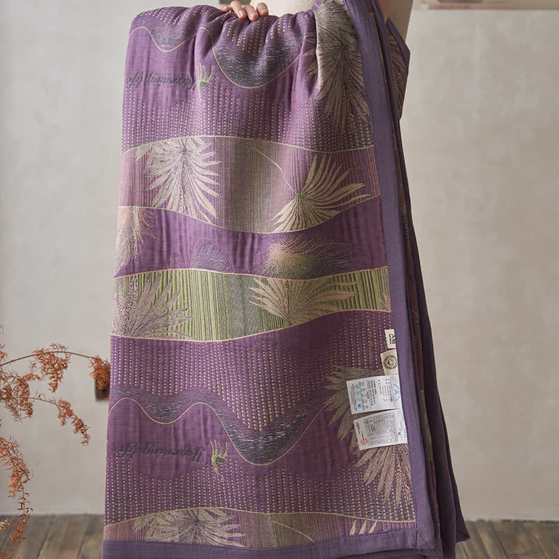 Couette confortable avec gaze double épaisseur et motif de feuilles rétro