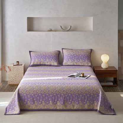 Couette rustique en gaze de coton à motif floral violet