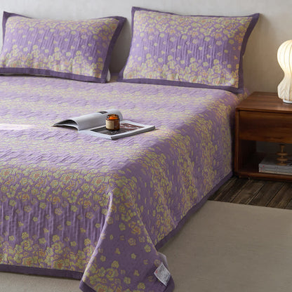 Couette rustique en gaze de coton à motif floral violet