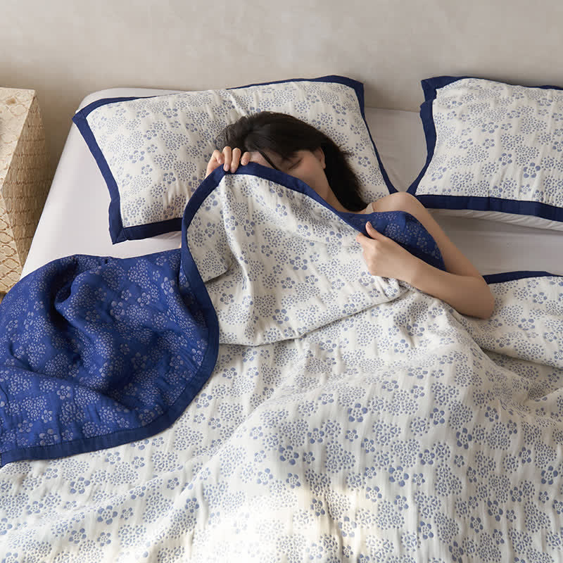 Couette en gaze double épaisseur, neutre et confortable