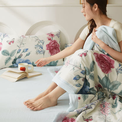 Couette luxueuse et douce en gaze de coton avec motif pivoine