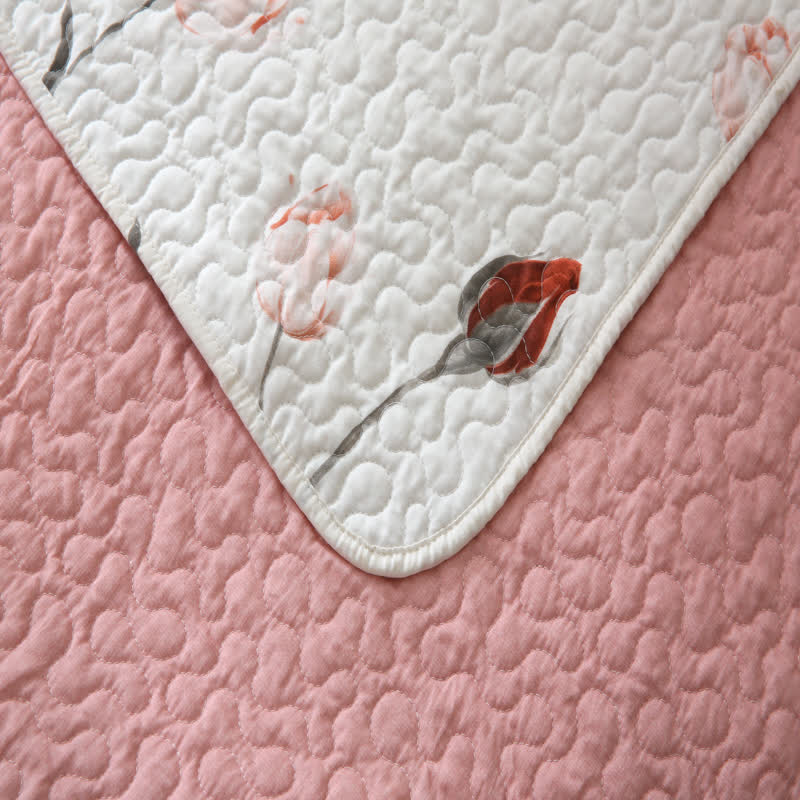 Linge de lit élégant et matelassé en pur coton rose