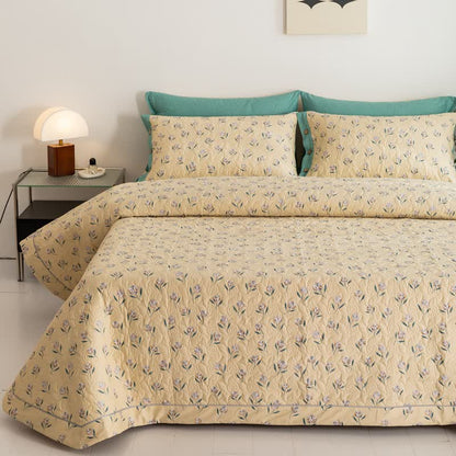 Linge de lit matelassé rustique en pur coton avec tulipes