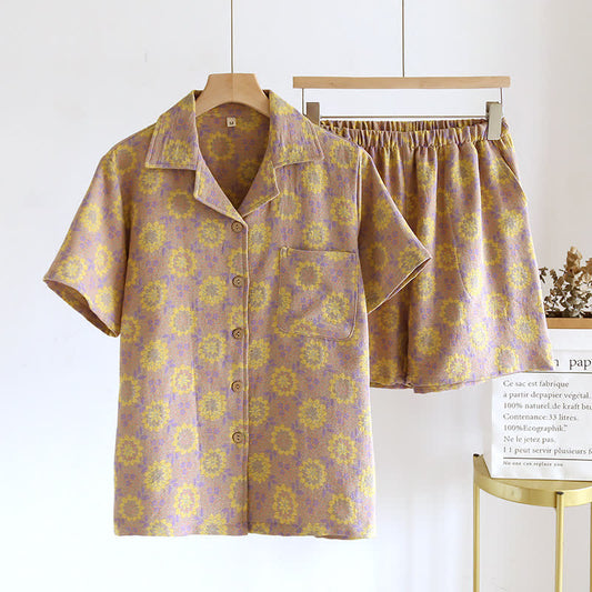 Ensemble pyjama en pur coton avec revers et motif floral