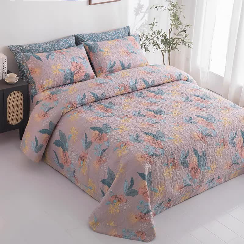 Linge de lit matelassé élégant en pur coton à motif floral