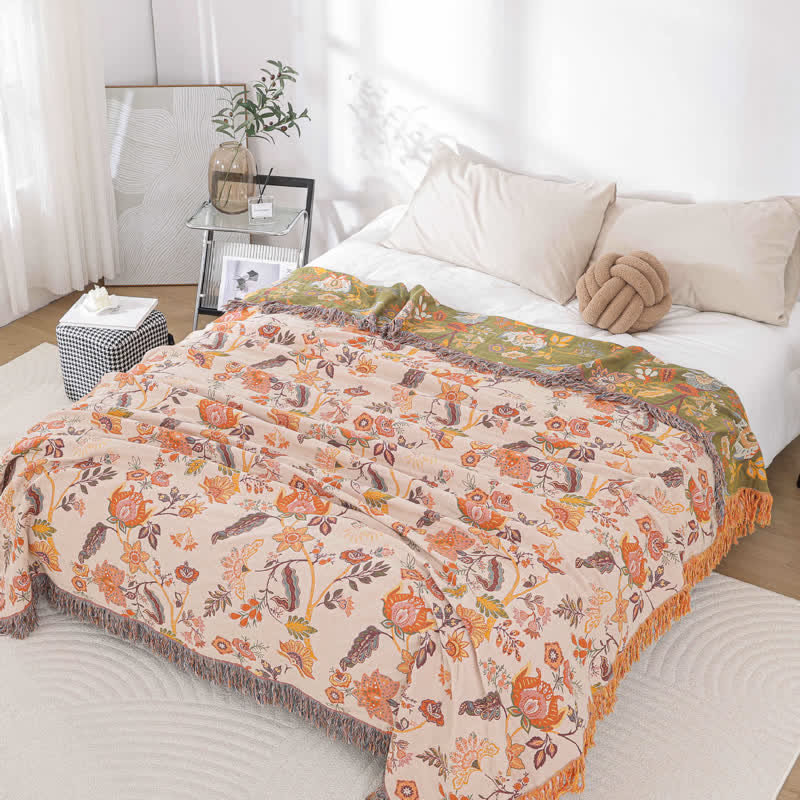 Couverture rustique, réversible et respirante avec pompon floral