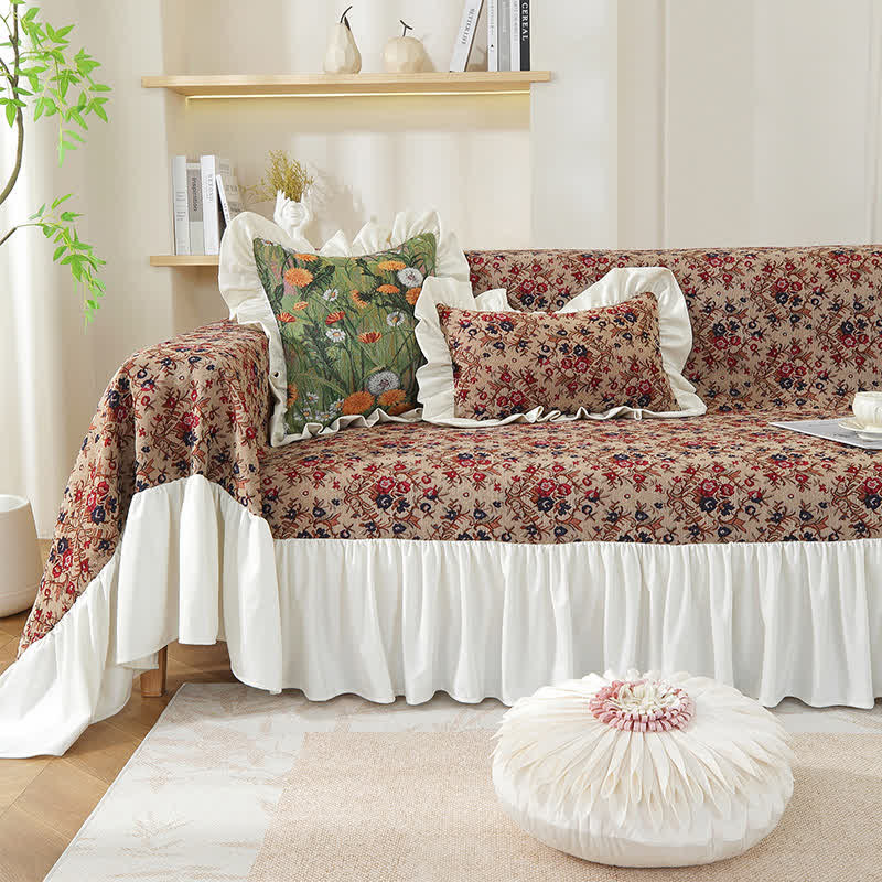 Housse de canapé à volants et motif floral vintage